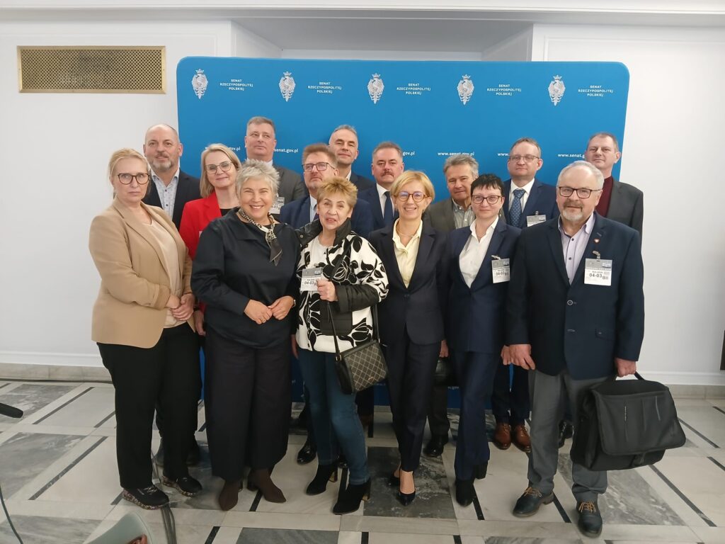 Senat RP 04.03.2026 photo 2026 04 19 23 19 50(4)